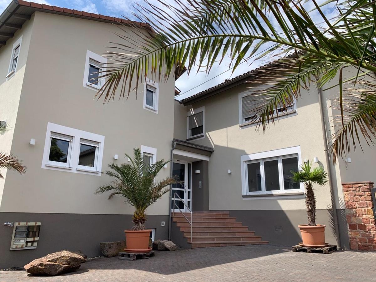 HGH - Hotel Garni Helbig Neustadt an der Weinstraße Exteriör bild